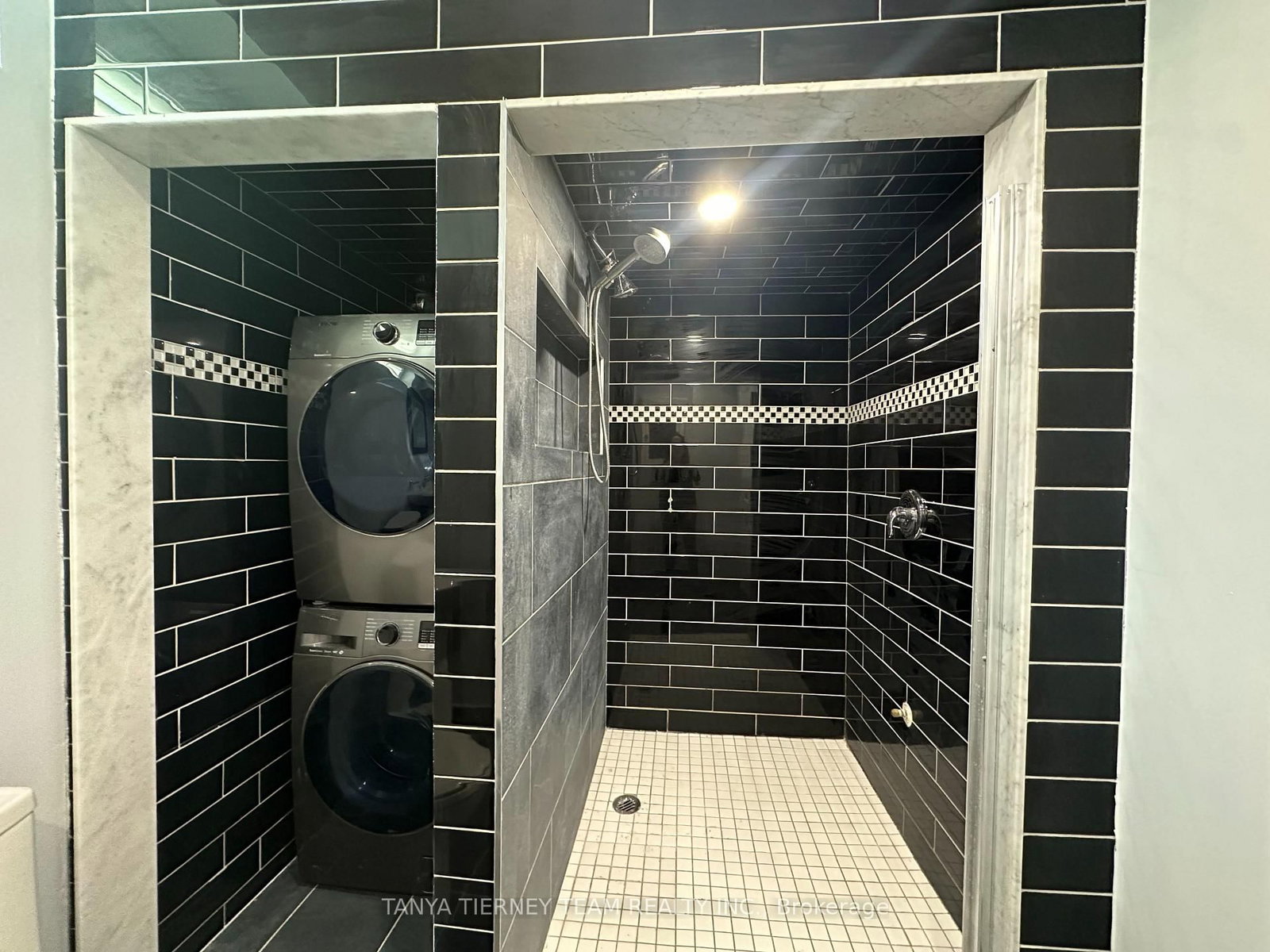 373 Carnwith Drive E - Photo 9