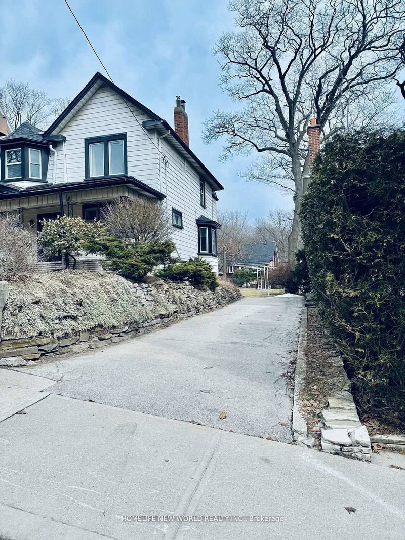 2nd floor - 37 Kingswood Rd, Toronto, M4E 3N4 | Image 3