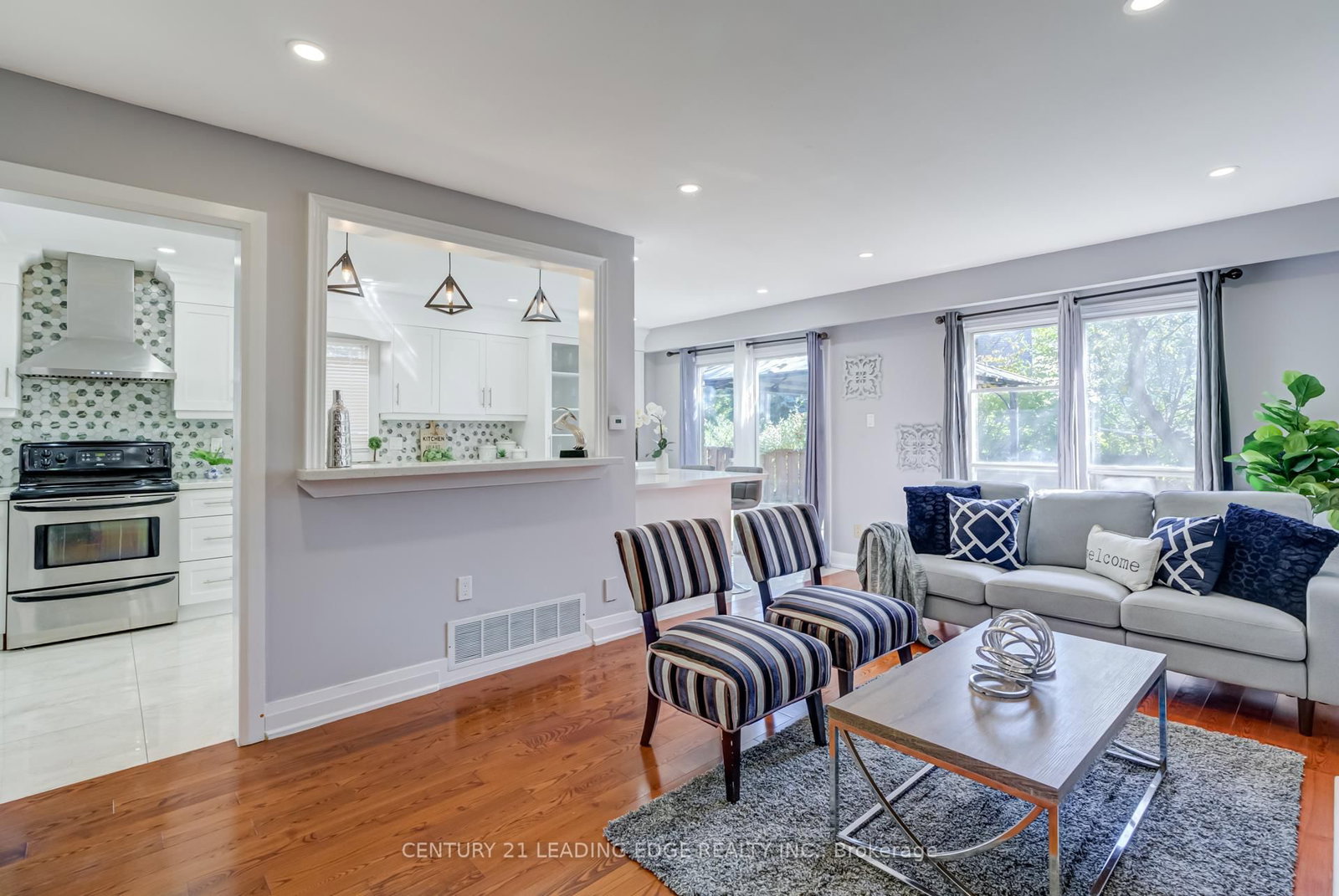 Detached House for sale at 6 Wheaton Grve, Toronto, Ontario, M1J 3L5 - Eglinton East - MLS: E13012176