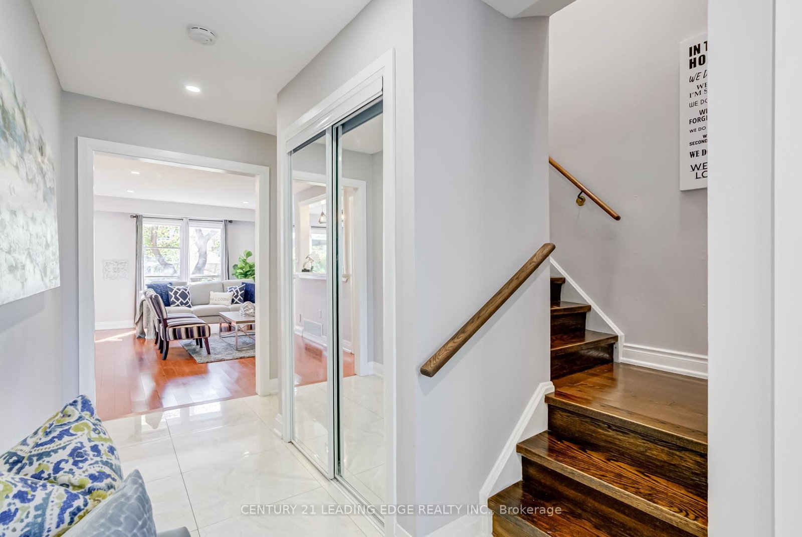 Detached House for sale at 6 Wheaton Grve, Toronto, Ontario, M1J 3L5 - Eglinton East - MLS: E13012176