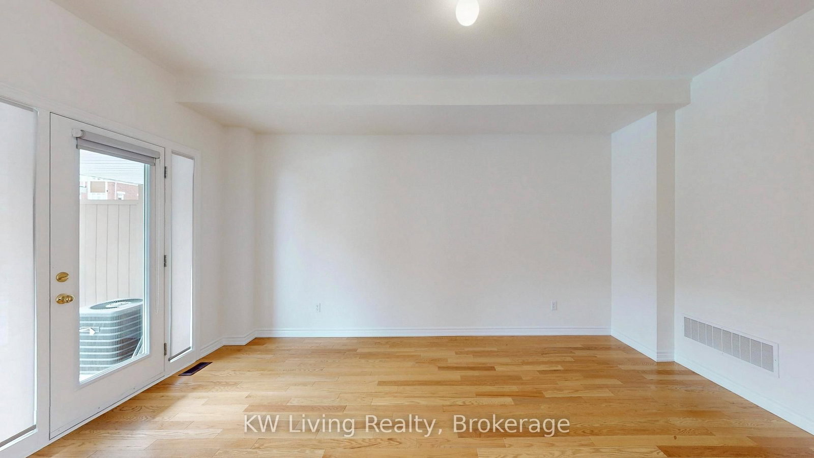 2540 William Jackson Drive, Unit 303 - Photo 9