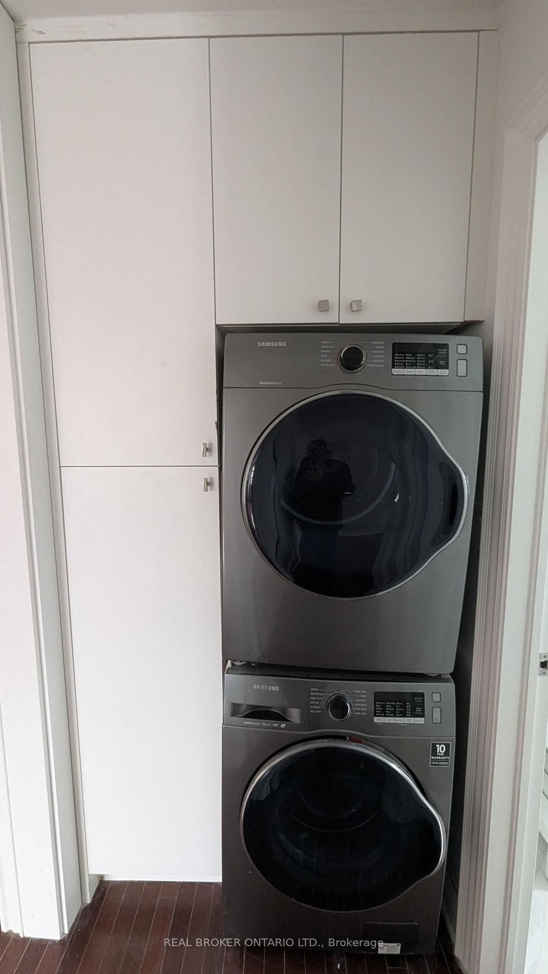 2209 Gerrard Street E, Unit 2 - Photo 12