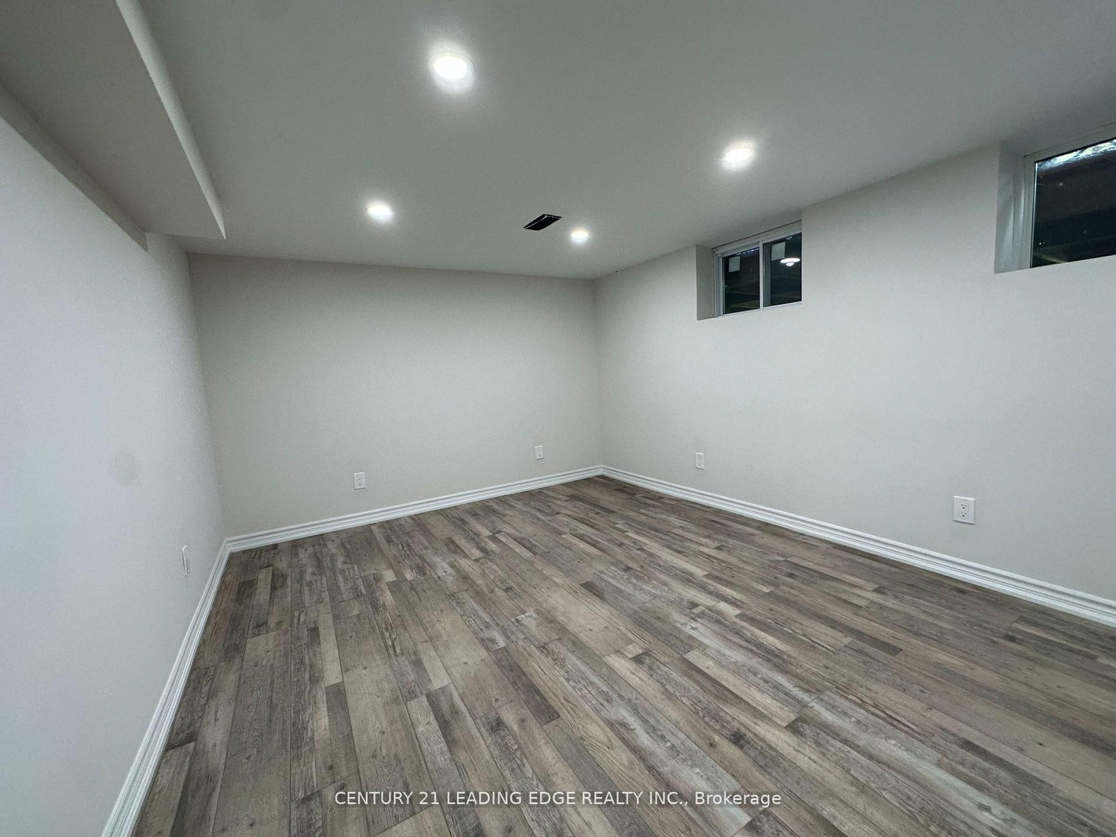 11 White Abbey Park, Unit Bsmt - Photo 12