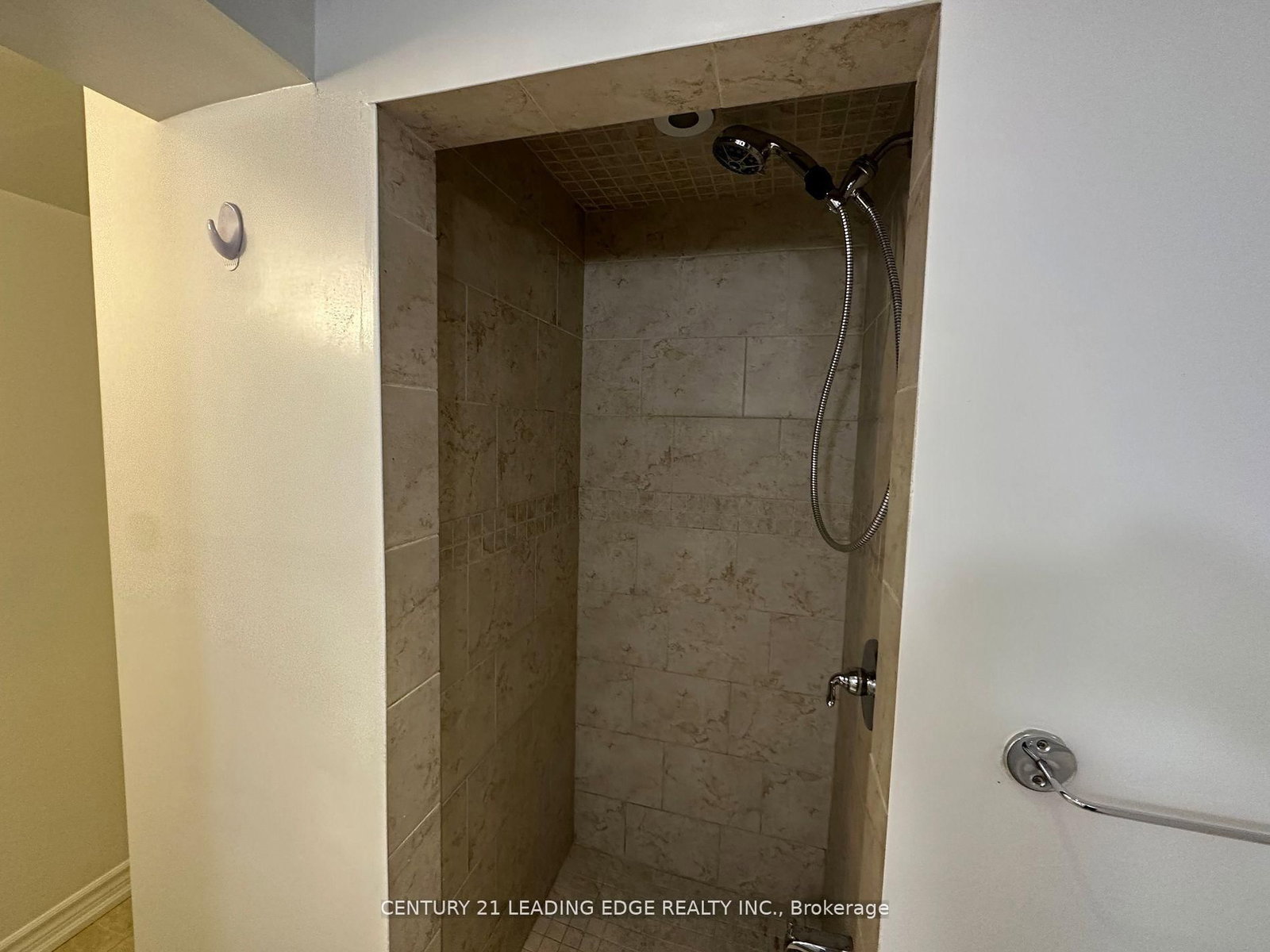 11 White Abbey Park, Unit Bsmt - Photo 15