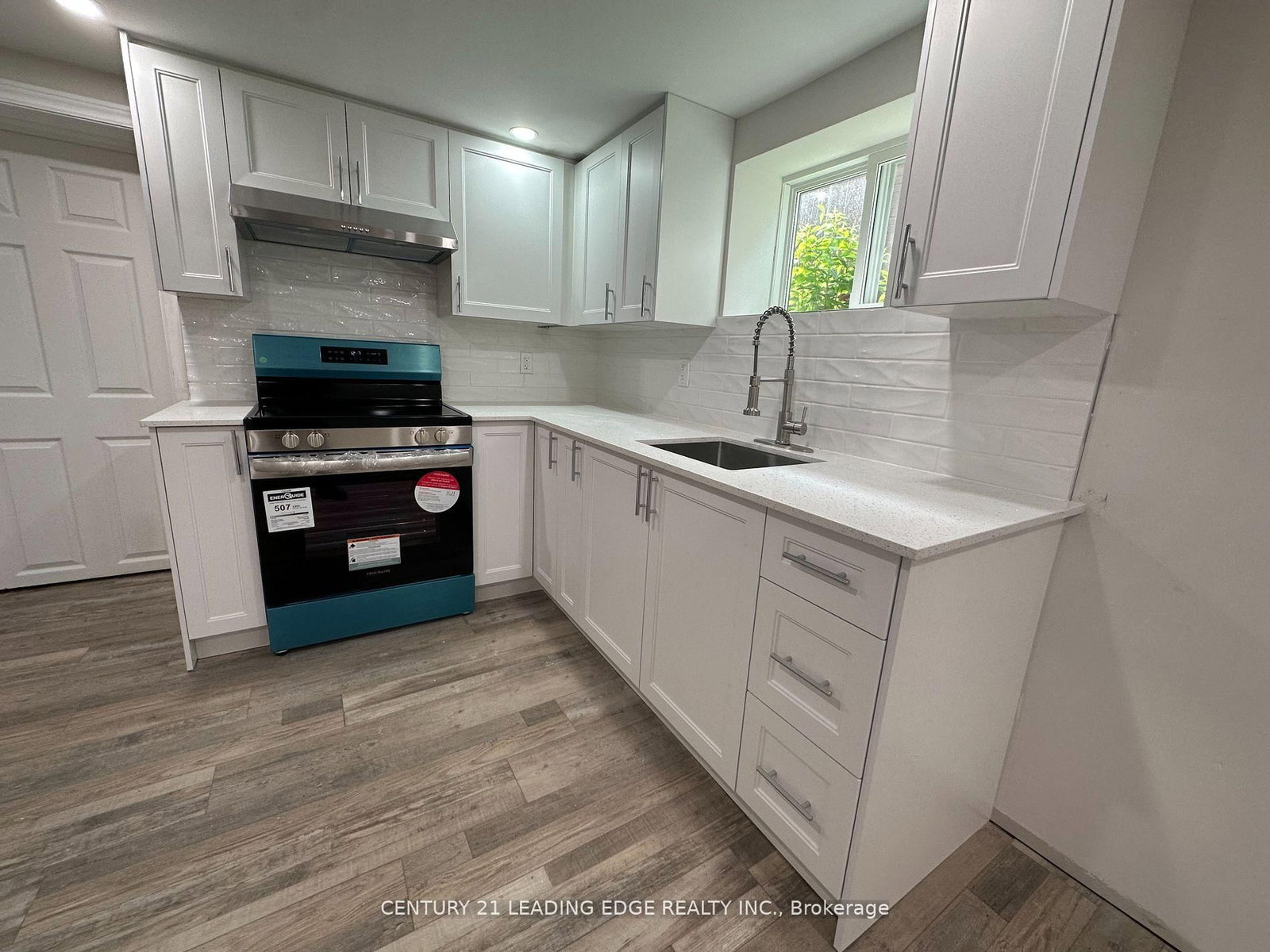 11 White Abbey Park, Unit Bsmt - Photo 6