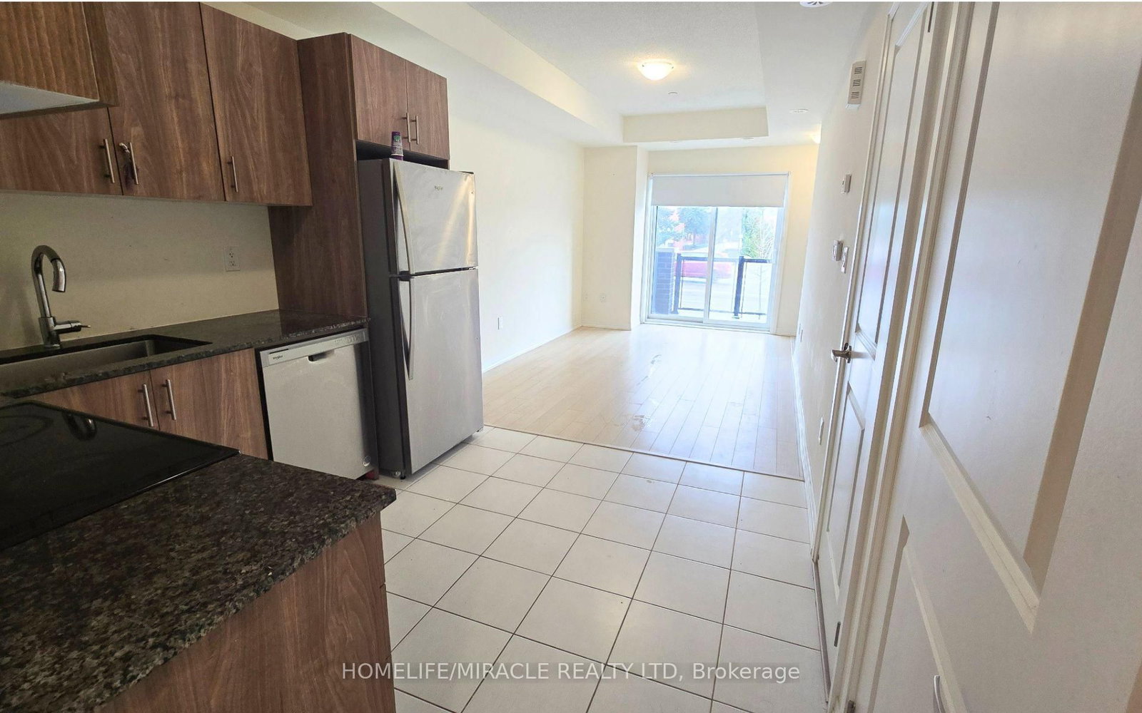 155 Tapscott Road, Unit 10 - Photo 5