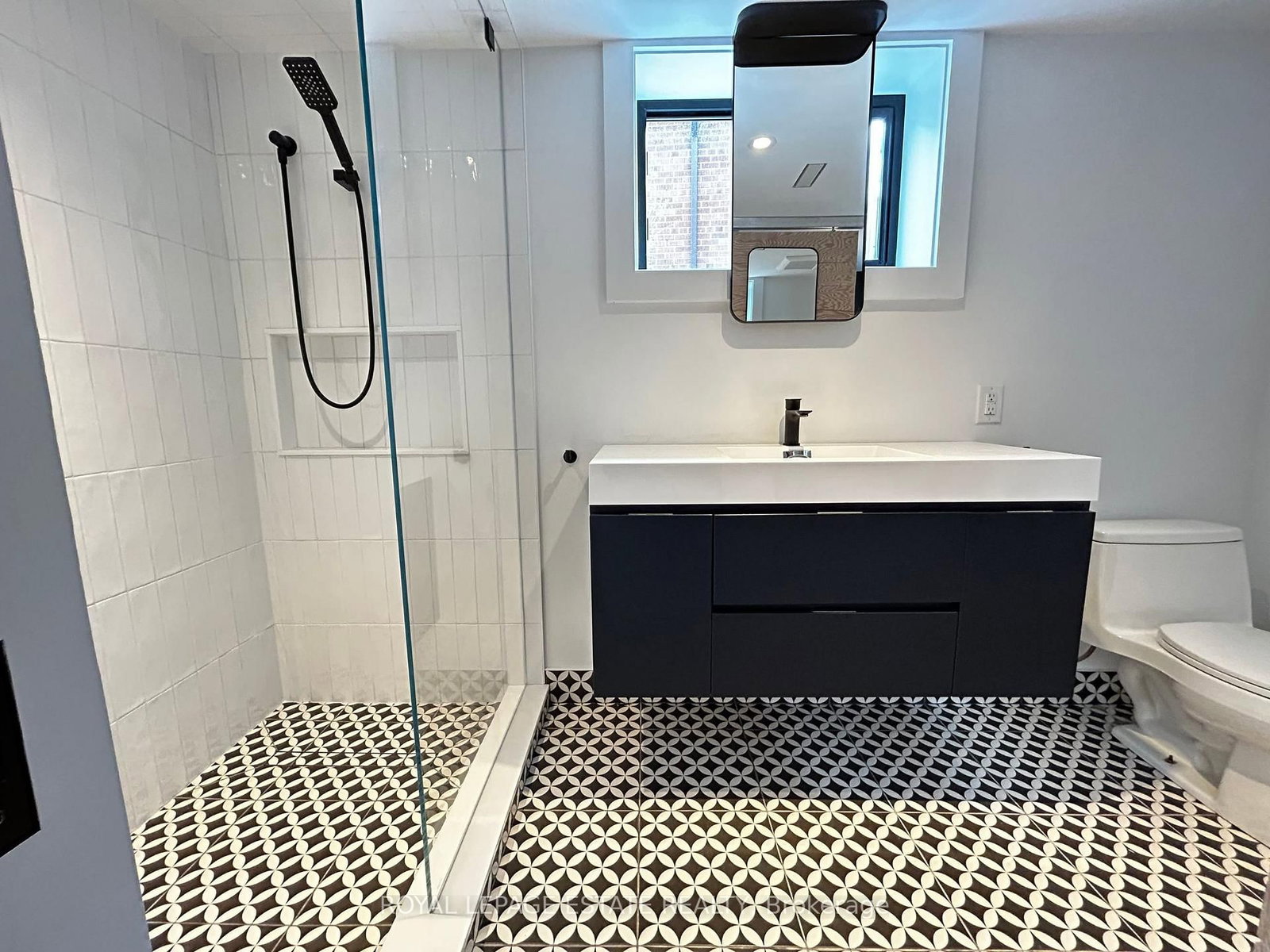 65 Maywood Park, Unit Lower - Photo 13