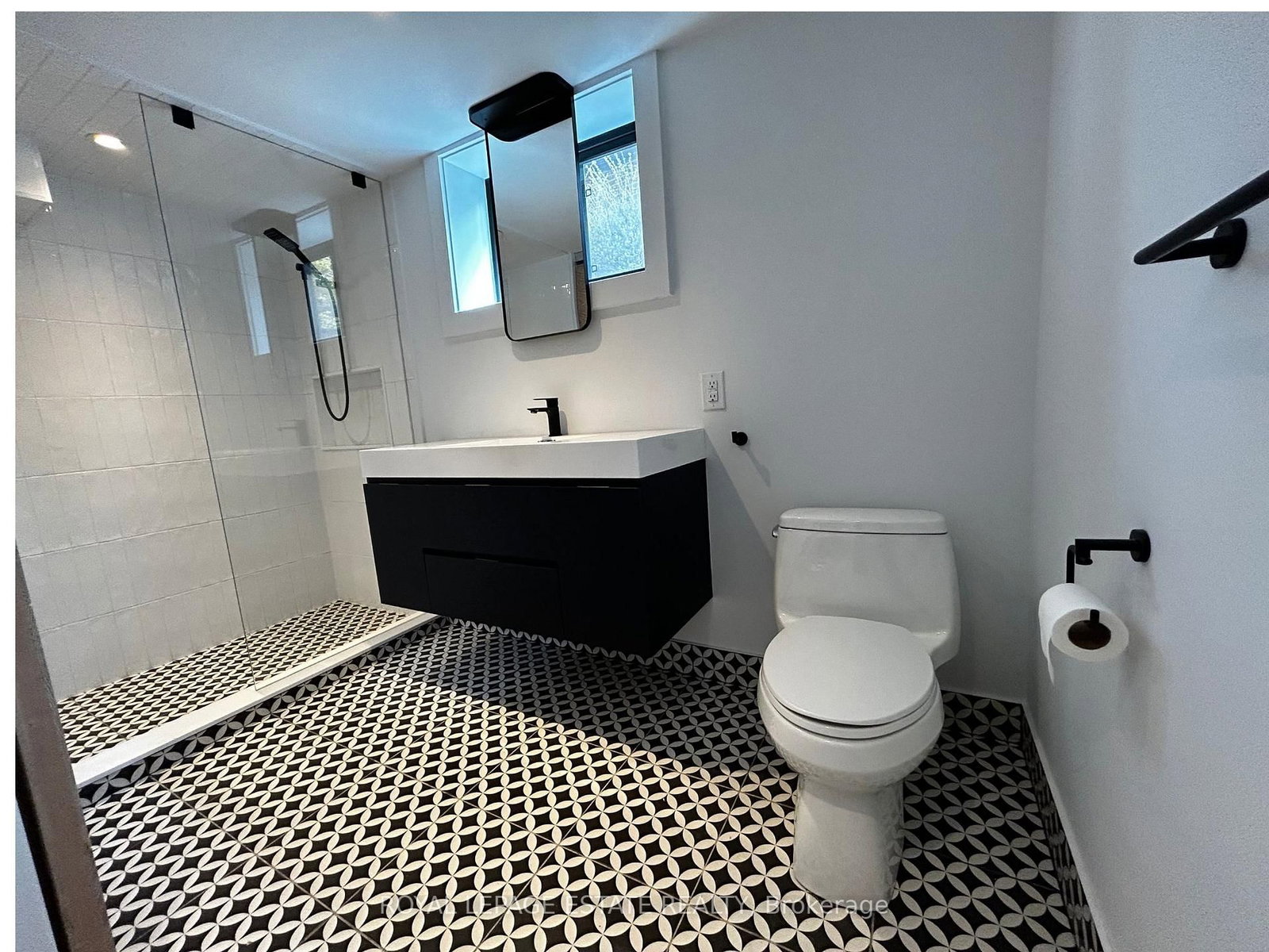 65 Maywood Park, Unit Lower - Photo 15