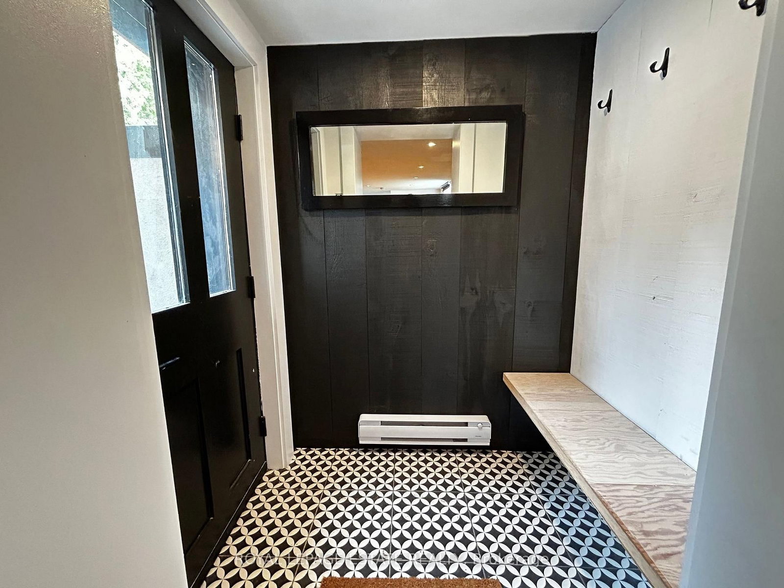 65 Maywood Park, Unit Lower - Photo 2