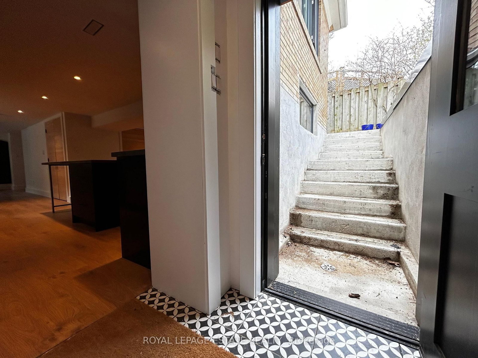 65 Maywood Park, Unit Lower - Photo 25