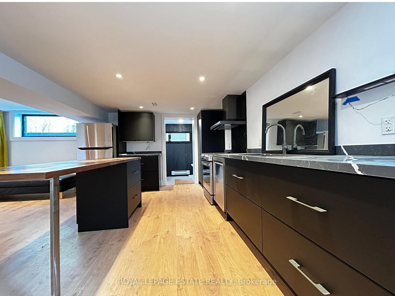 65 Maywood Park, Unit Lower - Photo 4