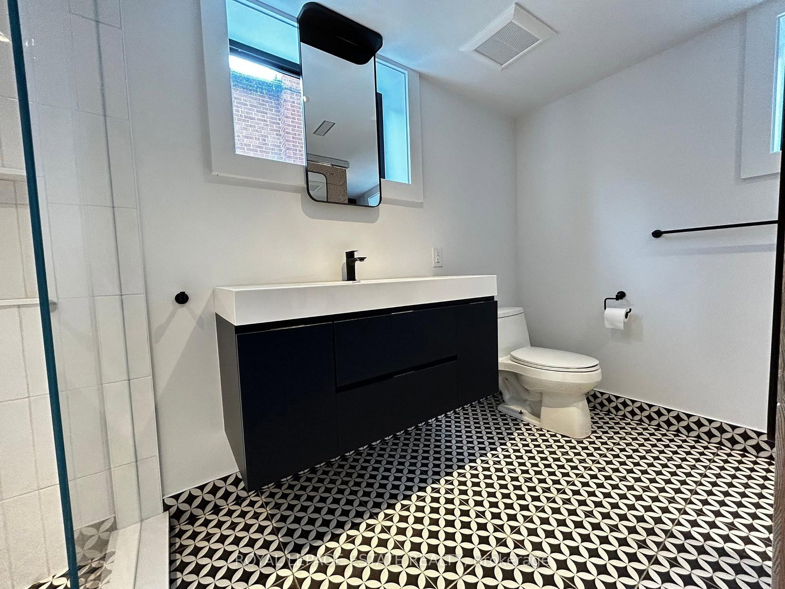 65 Maywood Park, Unit Lower - Photo 7