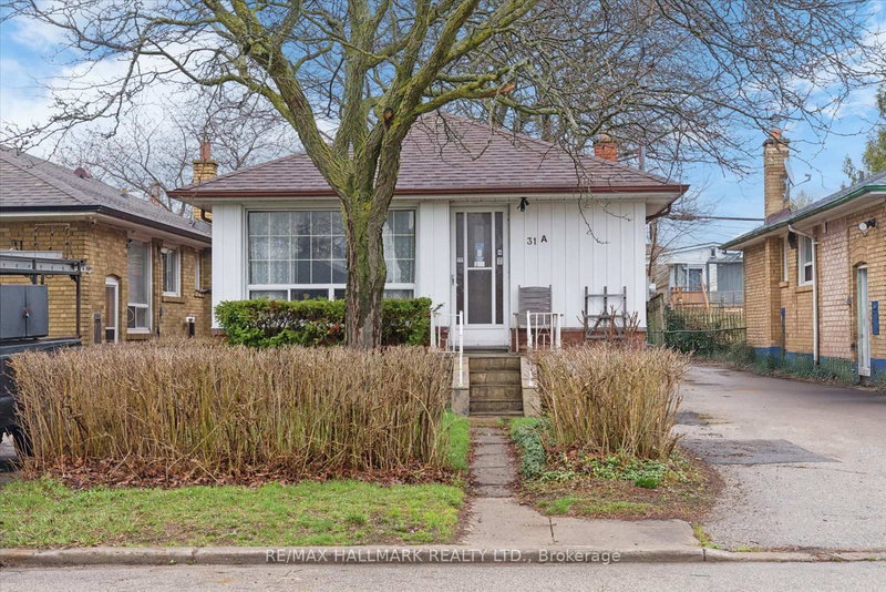 31A Laurel Ave, Toronto, M1K 3J3 | Image 2