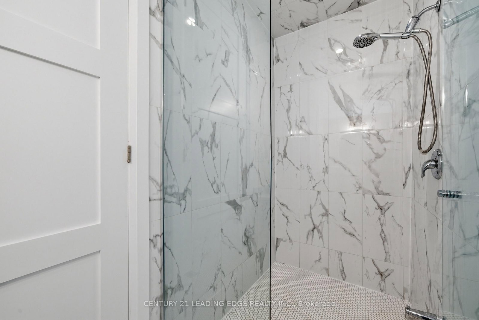 Detached House for sale at 47 Priory Drive, Whitby, Ontario, L1P 0L1 - Rural Whitby - MLS: E13012694