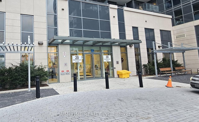 306 - 30 Meadowglen Place