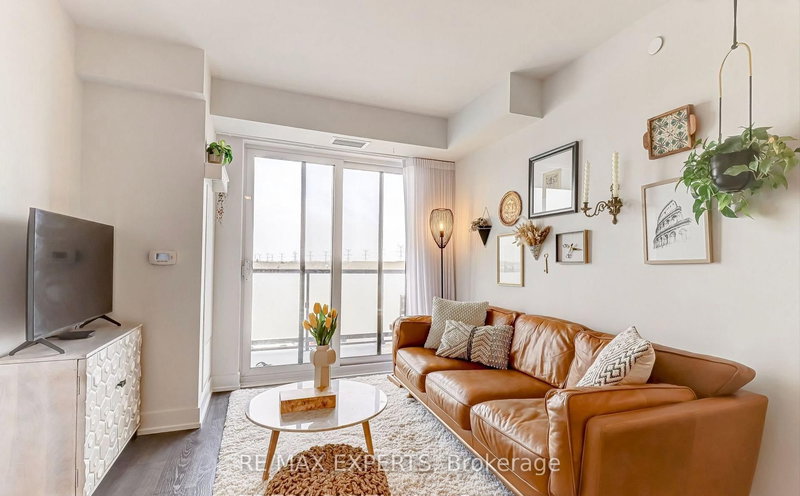 418 - 2550 Simcoe St N, Oshawa, L1L 0R5 | Image 3