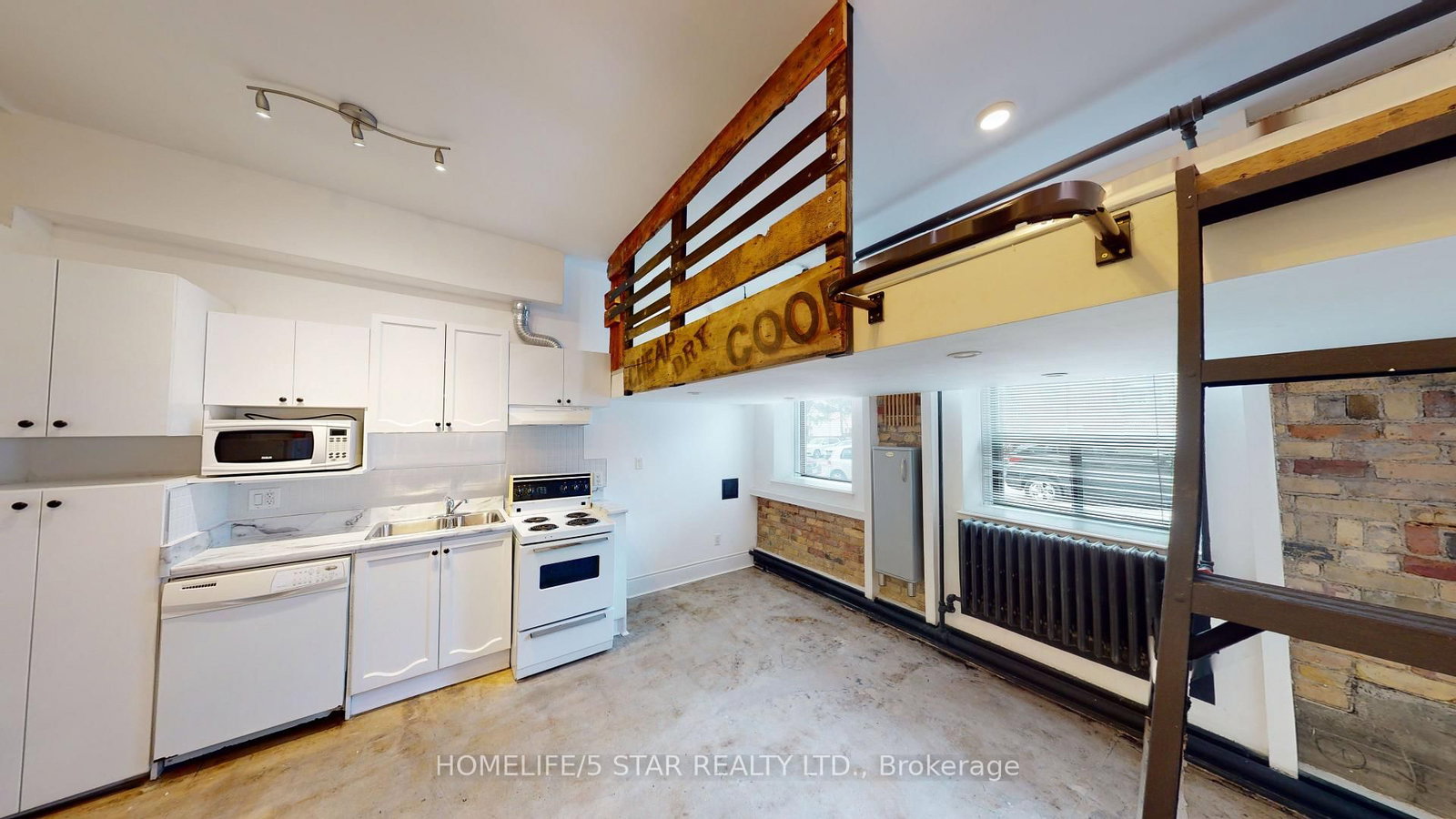 1152 Gerrard Street E, Unit 203 - Photo 5