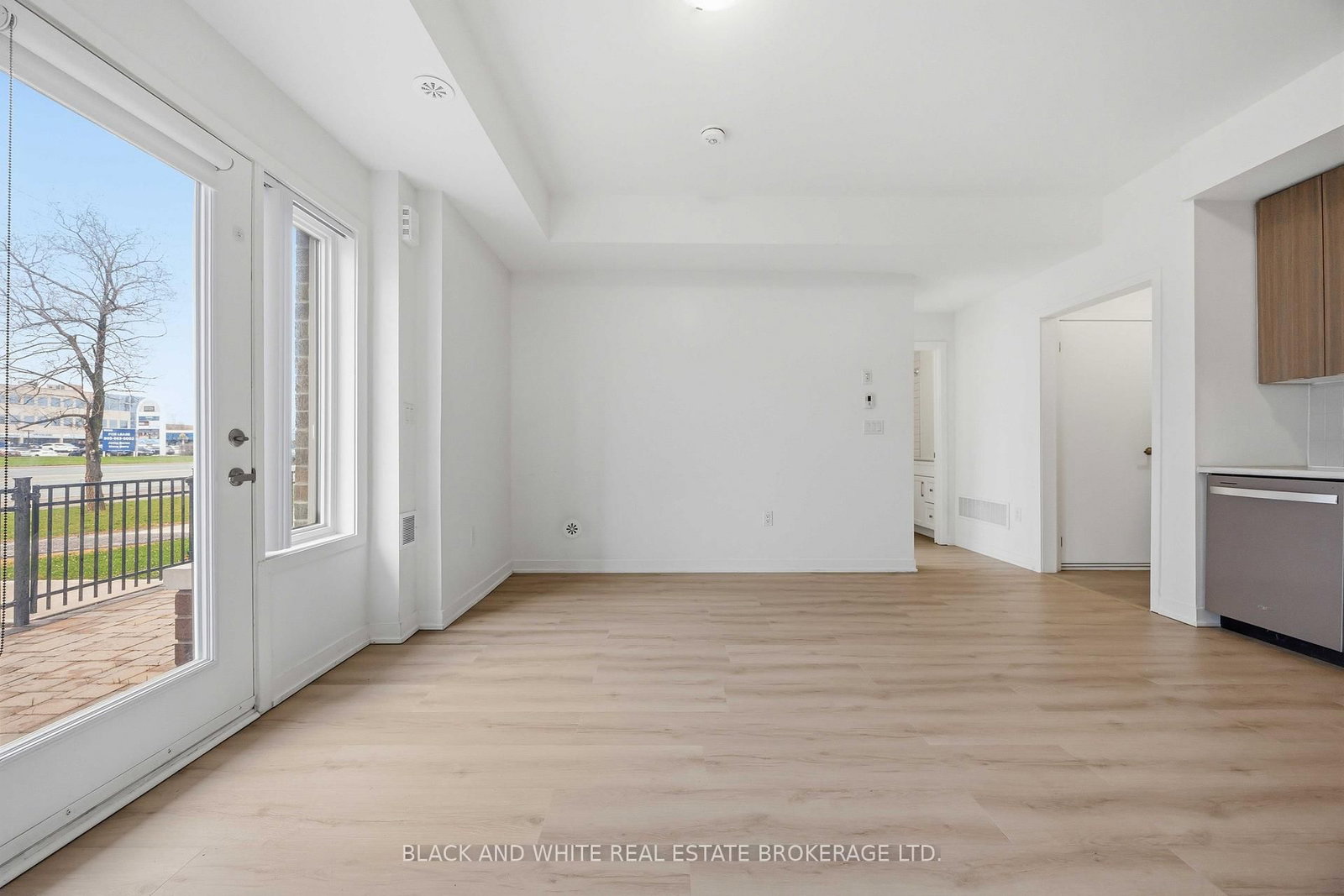 1525 Kingston Road, Unit 505 - Photo 11