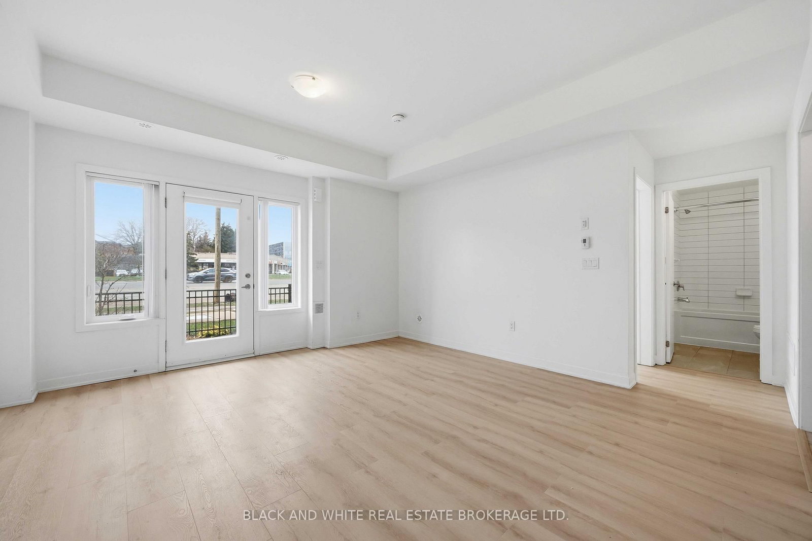 1525 Kingston Road, Unit 505 - Photo 15