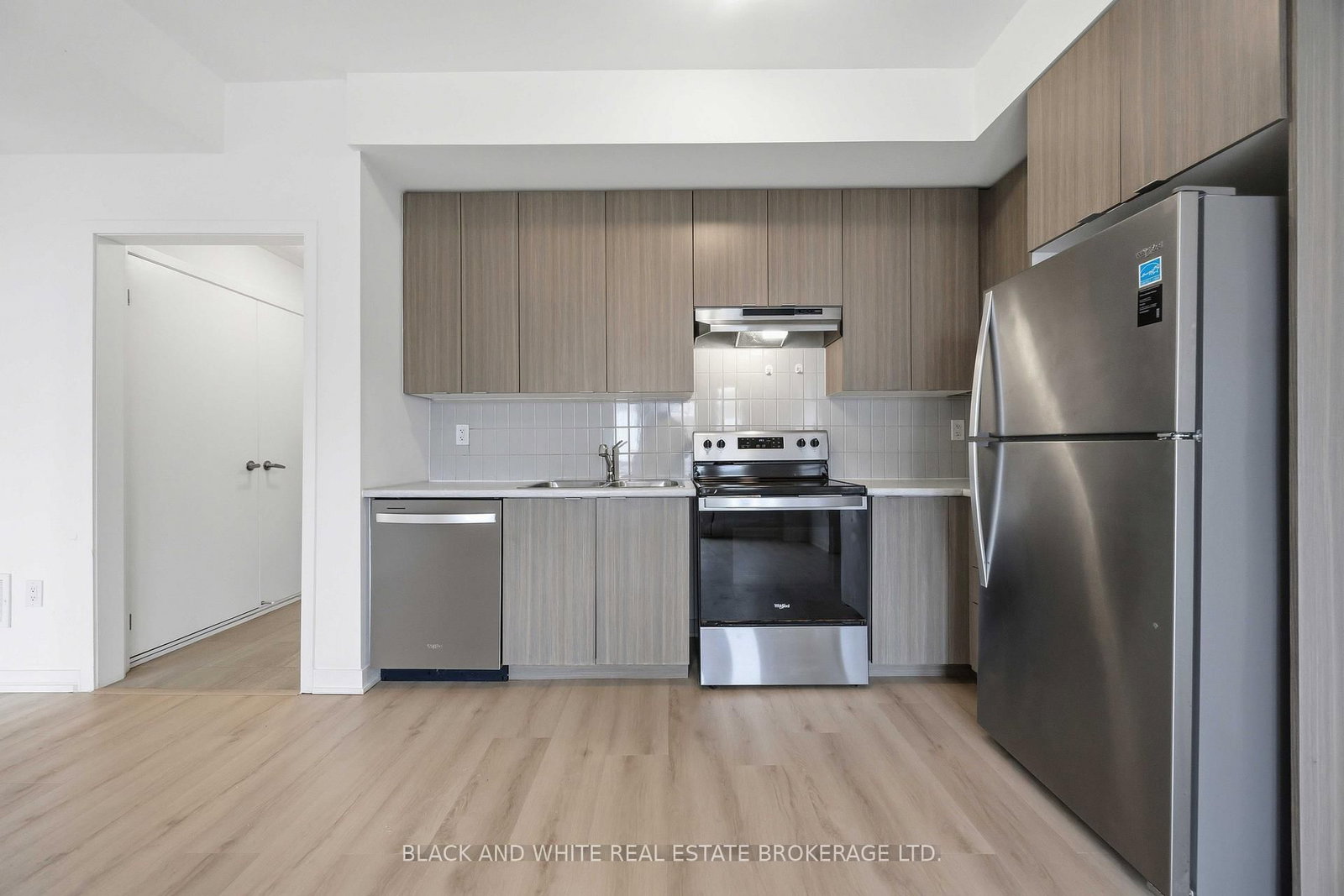 1525 Kingston Road, Unit 505 - Photo 17