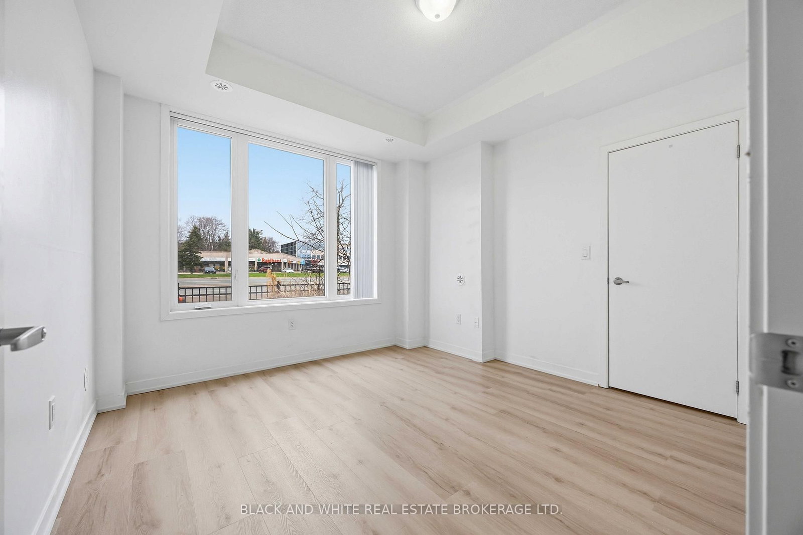 1525 Kingston Road, Unit 505 - Photo 18