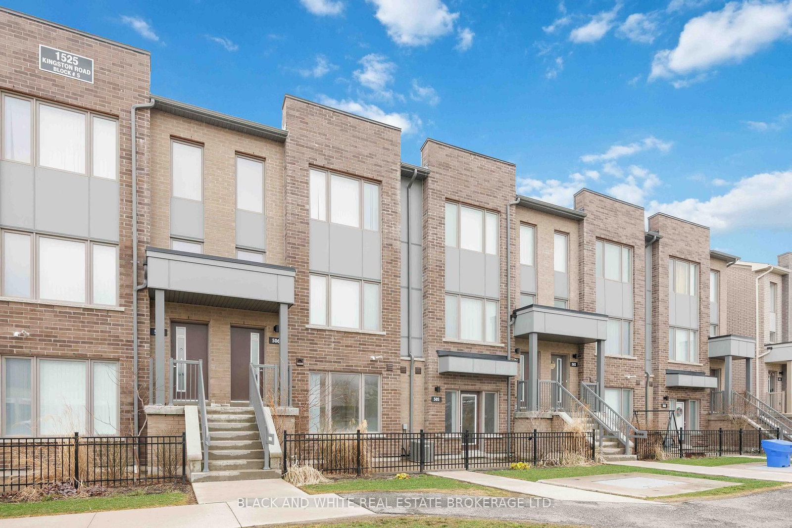 1525 Kingston Road, Unit 505 - Photo 2