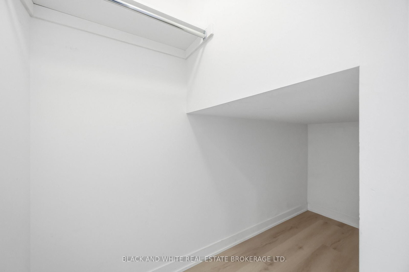 1525 Kingston Road, Unit 505 - Photo 23