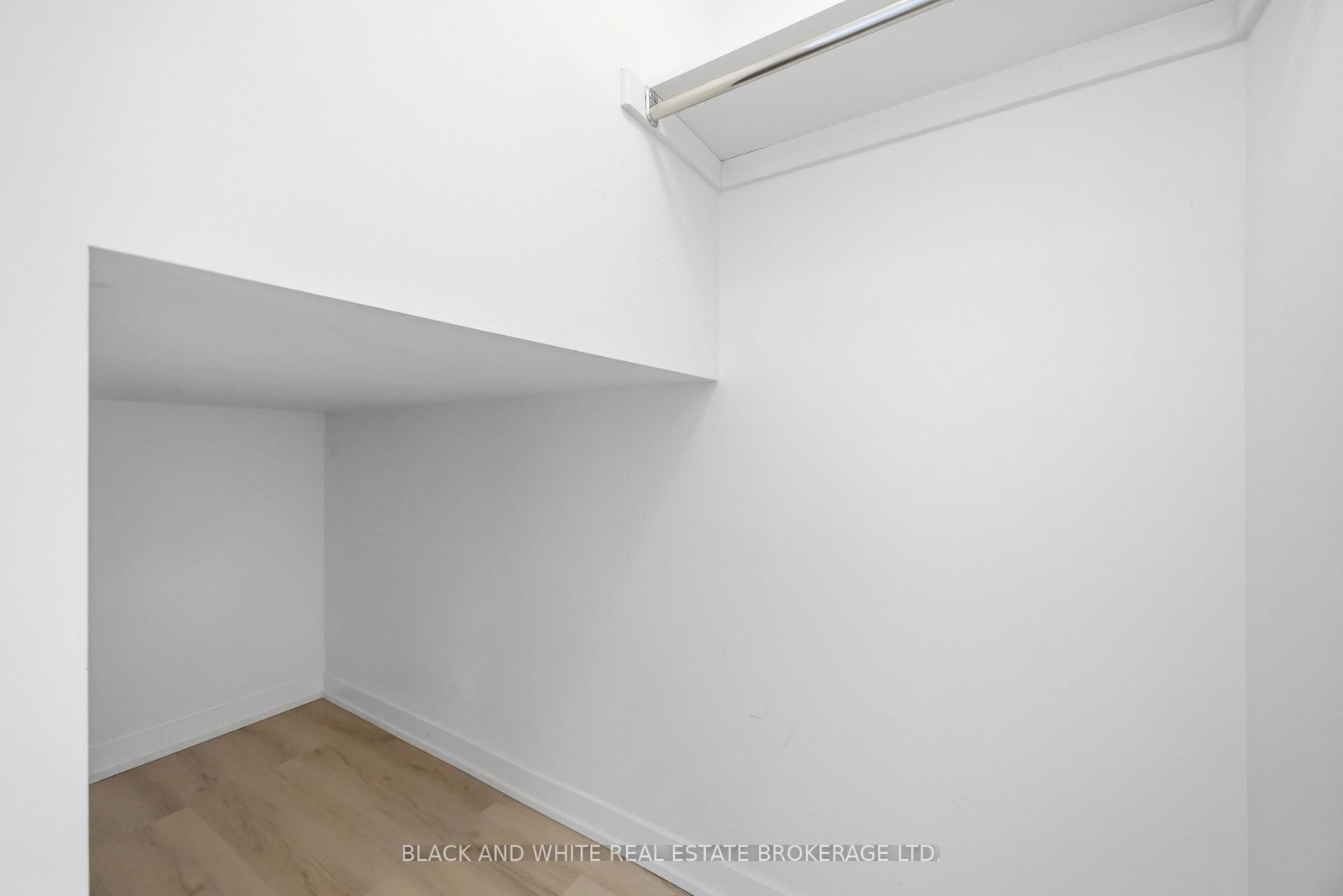 1525 Kingston Road, Unit 505 - Photo 25