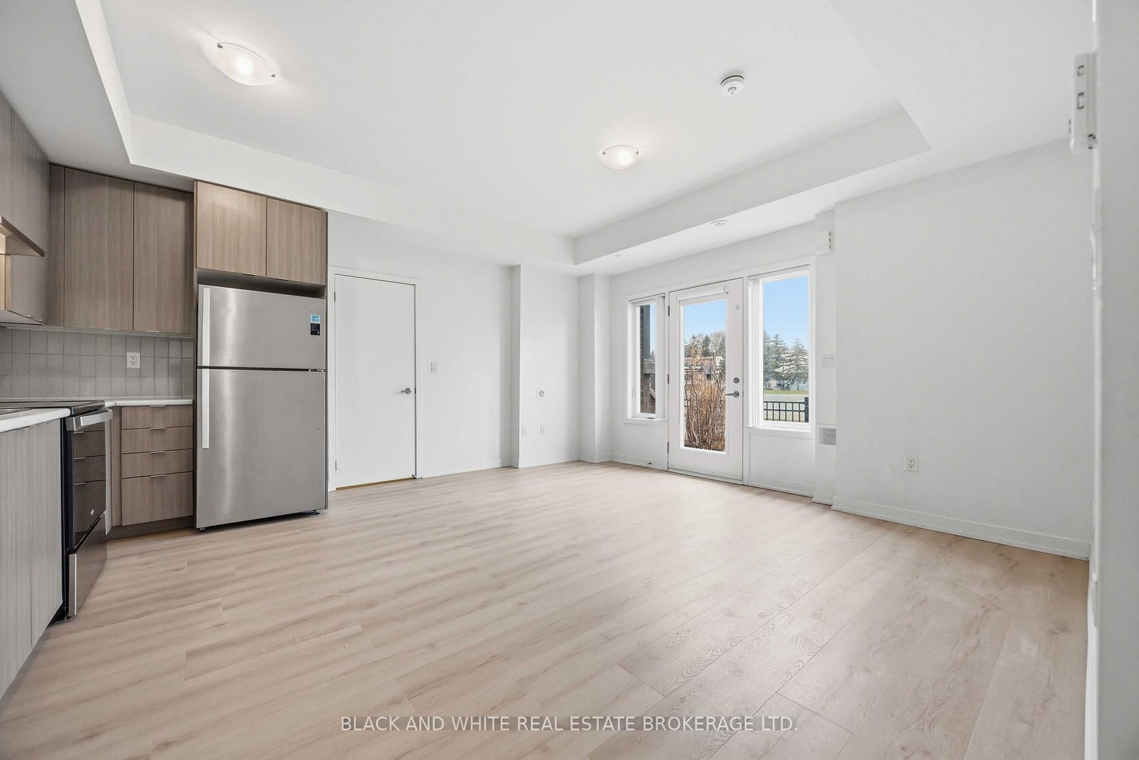 1525 Kingston Road, Unit 505 - Photo 9