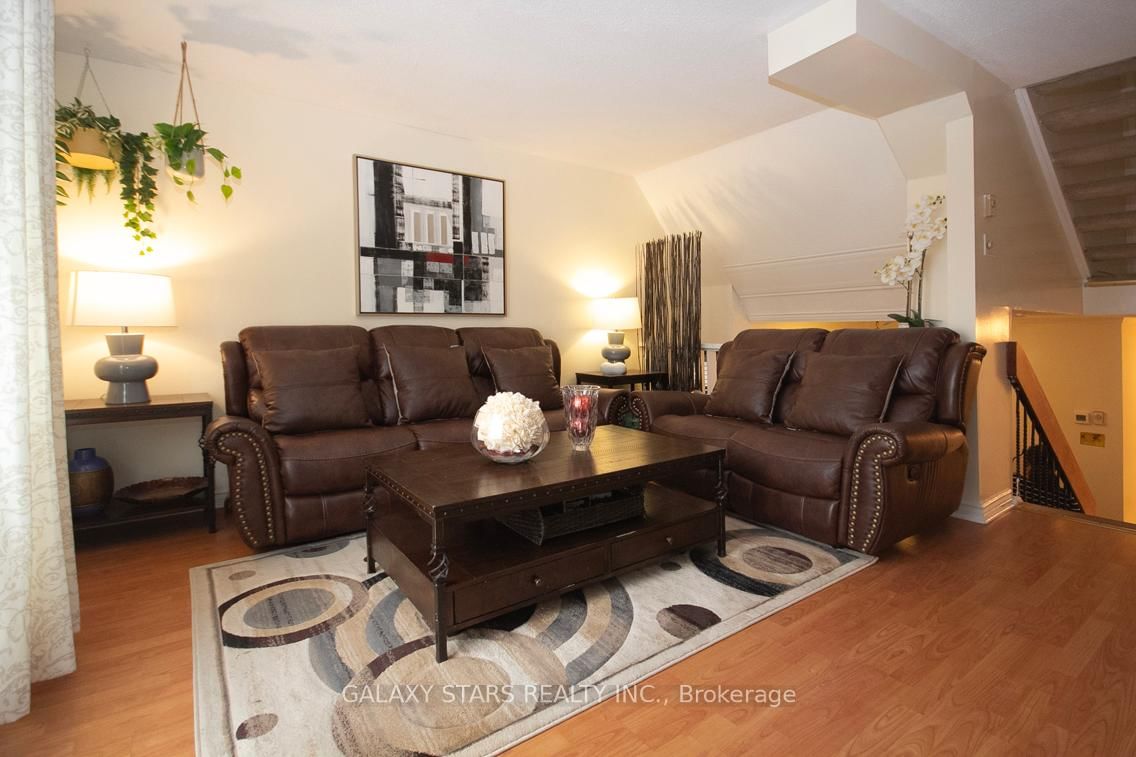 Property at 10 Rodda