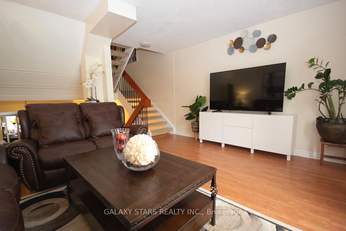 Townhouse for sale at 59-10 Rodda Boulevard, Toronto, Ontario, M1E 2Z6 - West Hill - MLS: E13014042