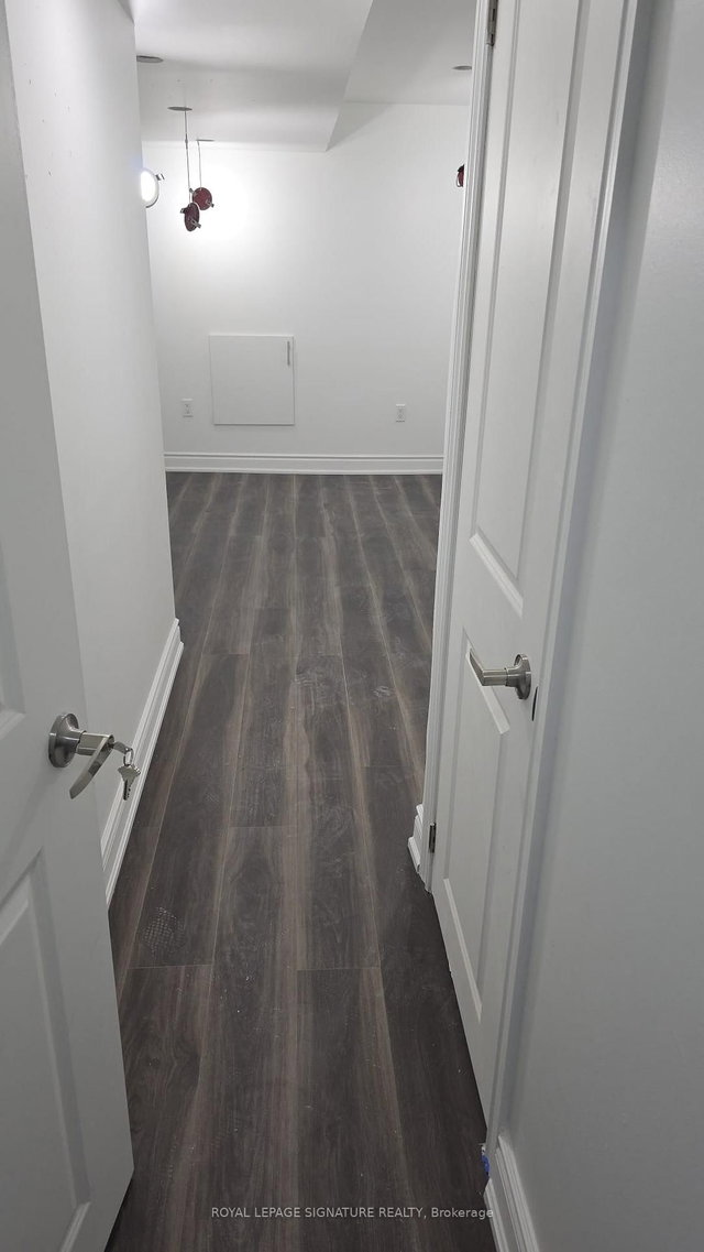 Bsmt - 28 Bagnell Crescent