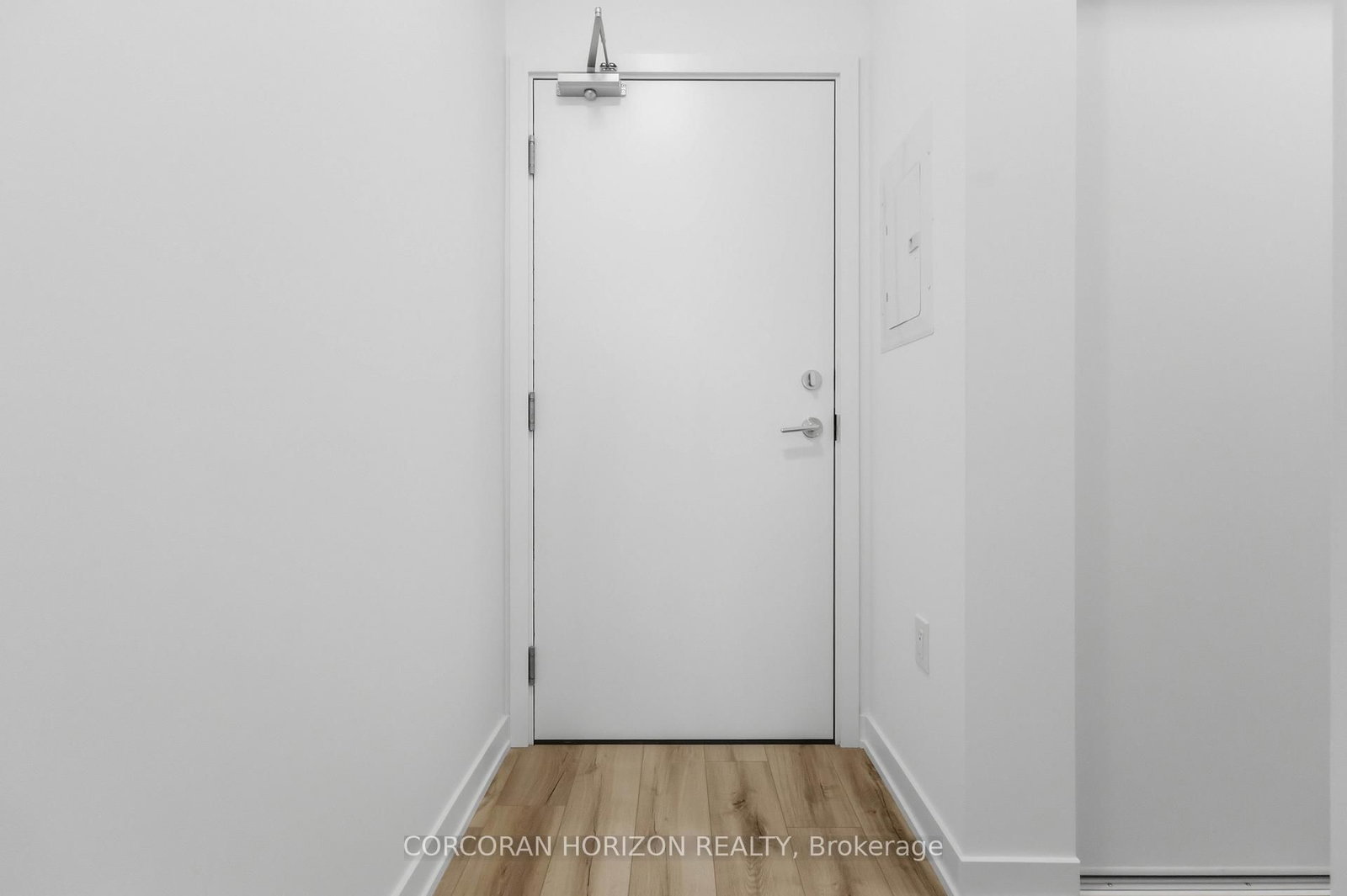 7437 Kingston Road, Unit 814 - Photo 3