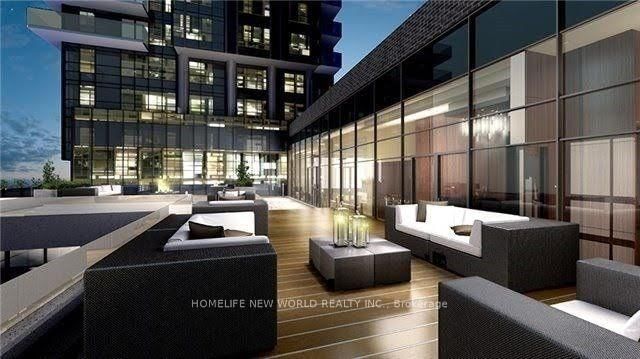 home for lease on 2908-255 Village Green Square