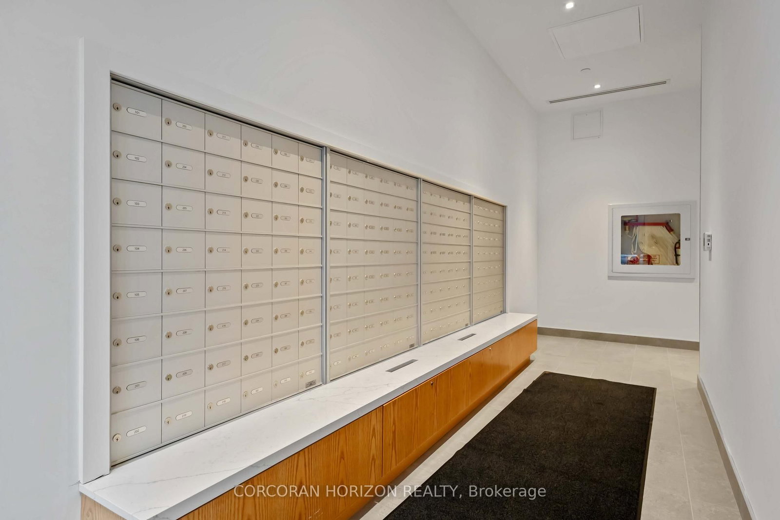 7439 Kingston Road, Unit 413 - Photo 24