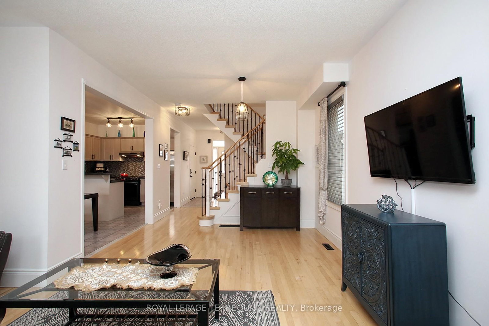 Detached House for sale at 471 Woodsmere Crescent, Pickering, Ontario, L1V 7A5 - Amberlea - MLS: E13014558