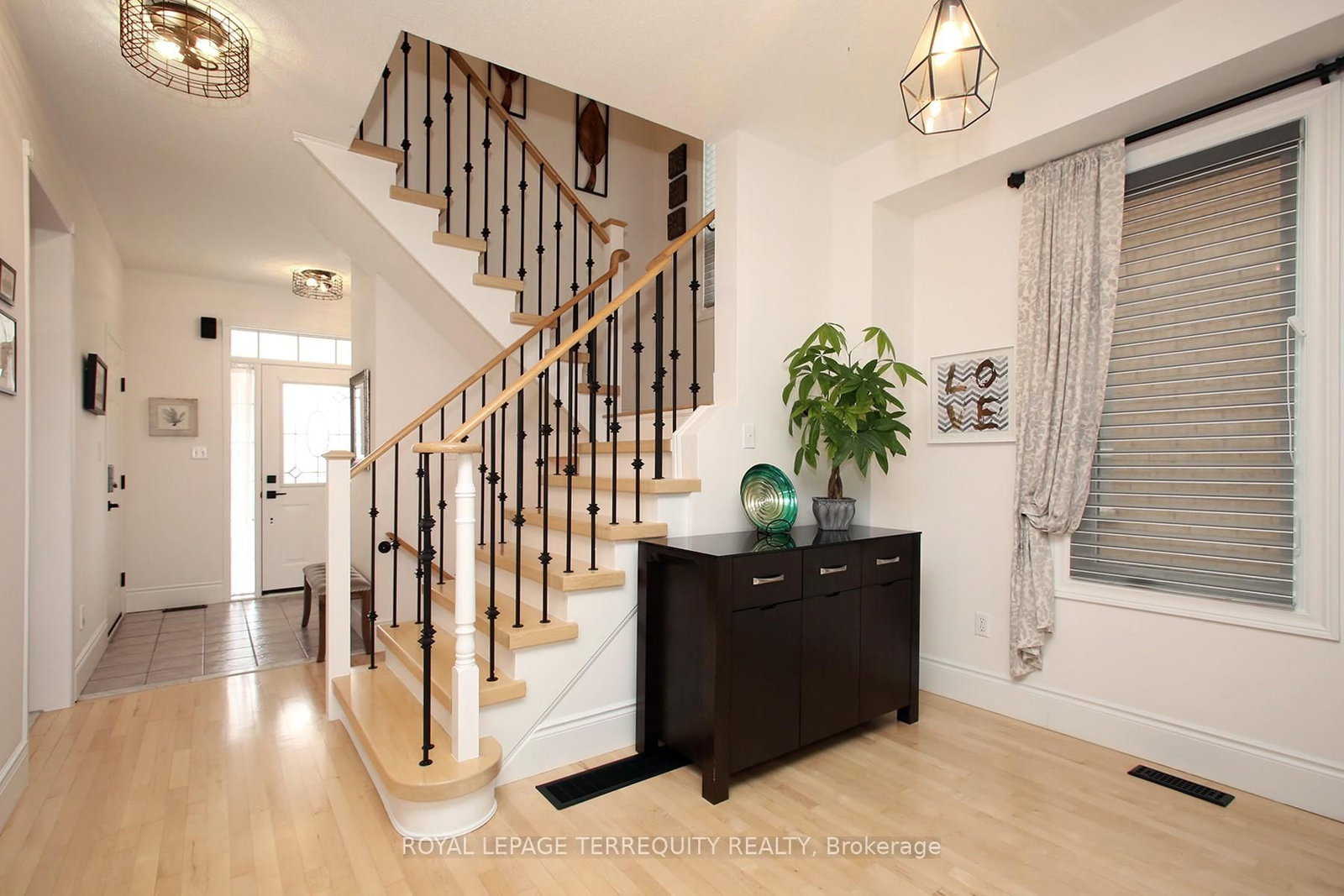 Detached House for sale at 471 Woodsmere Crescent, Pickering, Ontario, L1V 7A5 - Amberlea - MLS: E13014558