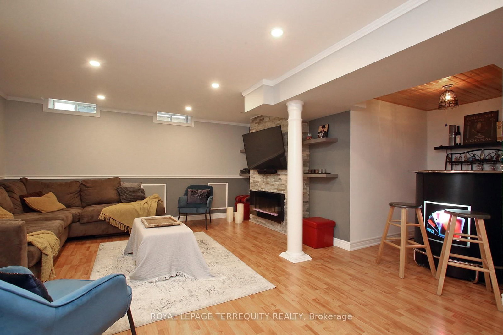 Detached House for sale at 471 Woodsmere Crescent, Pickering, Ontario, L1V 7A5 - Amberlea - MLS: E13014558