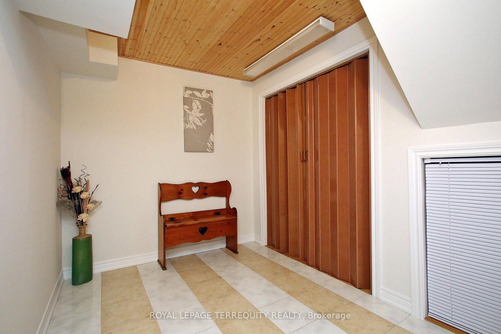 Detached House for sale at 471 Woodsmere Crescent, Pickering, Ontario, L1V 7A5 - Amberlea - MLS: E13014558