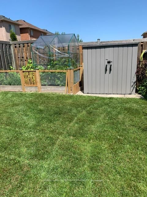 Detached House for sale at 471 Woodsmere Crescent, Pickering, Ontario, L1V 7A5 - Amberlea - MLS: E13014558