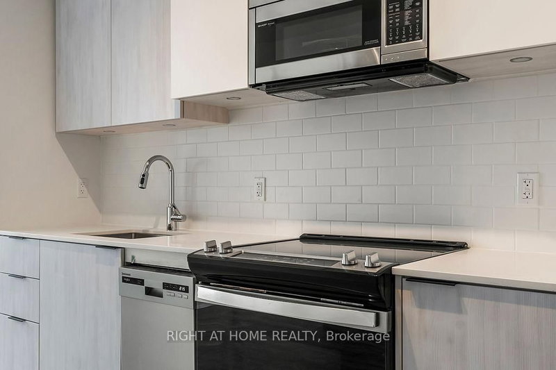 714 - 1350 Ellesmere Rd, Toronto, M1P 0G6 | Image 3