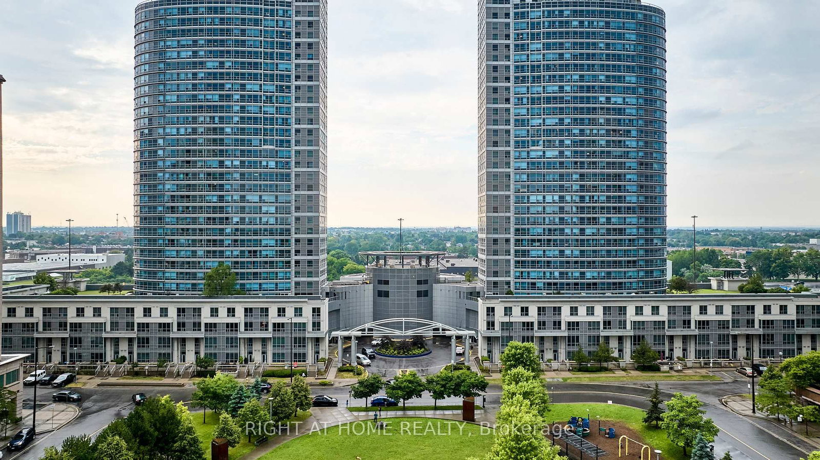 108 Corporate Drive, Unit 12 - Photo 23