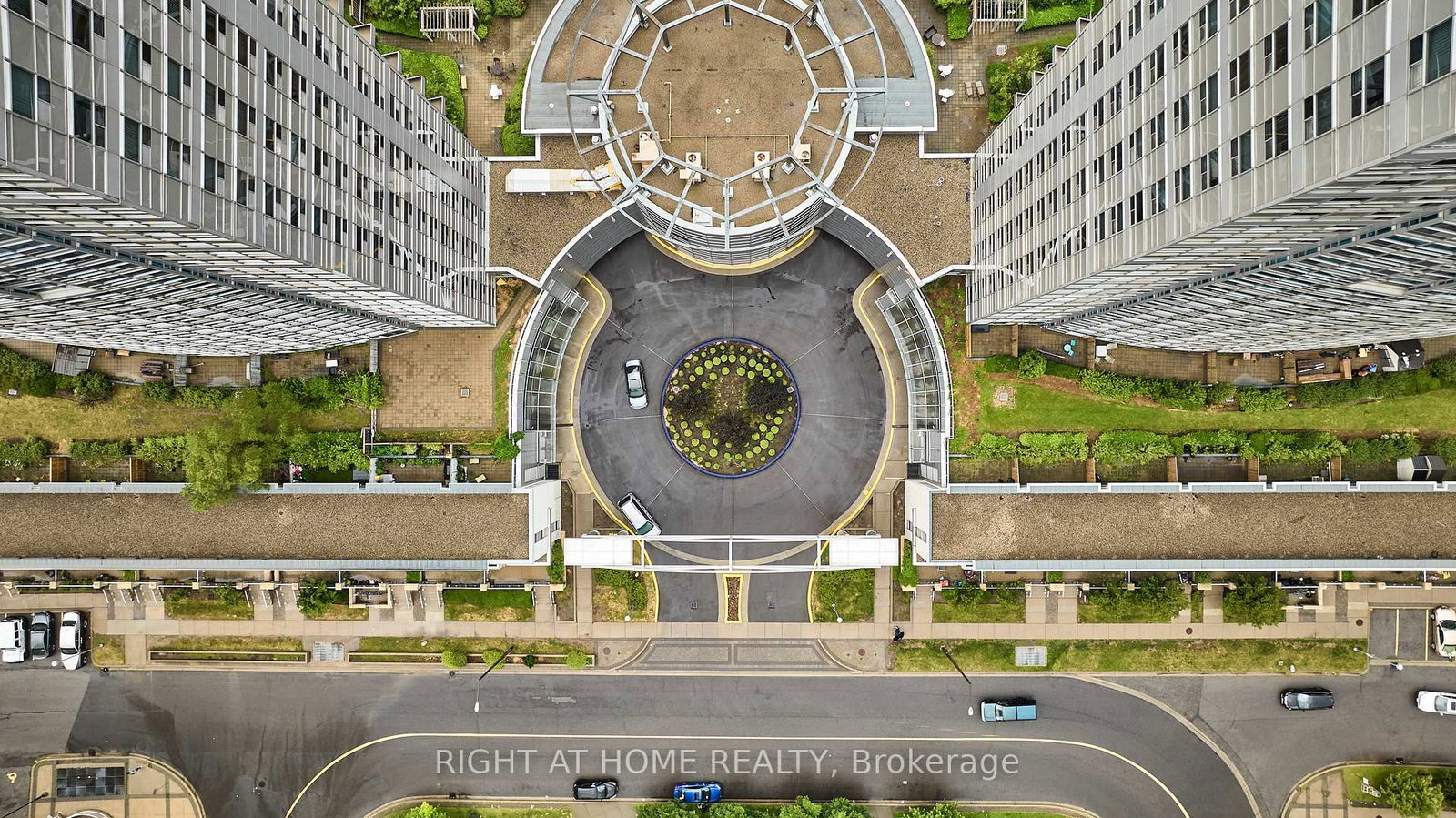 108 Corporate Drive, Unit 12 - Photo 26