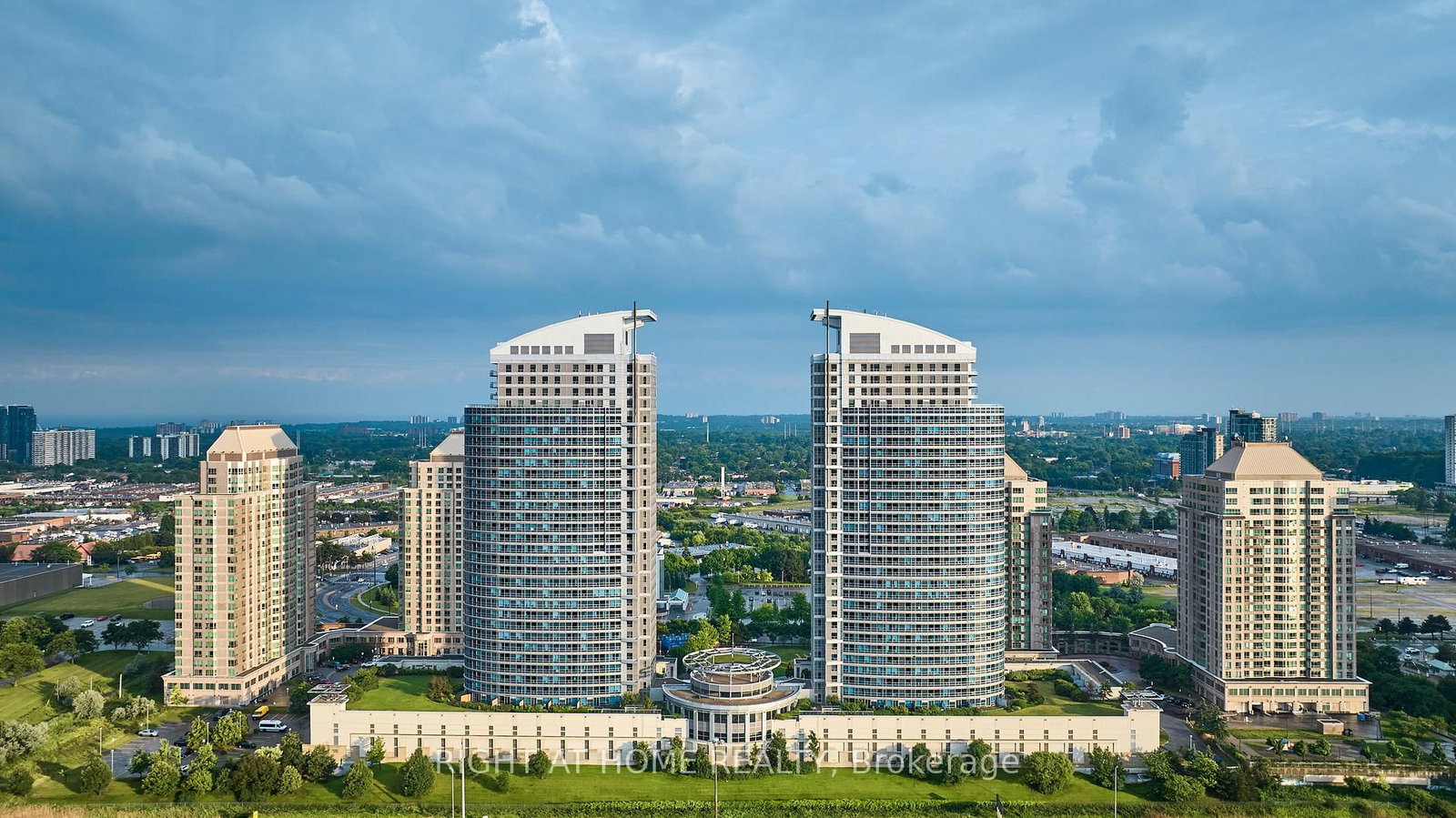 108 Corporate Drive, Unit 12 - Photo 33