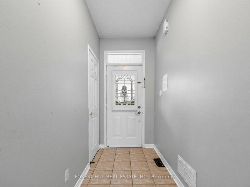 40 Croker Dr S photo 4