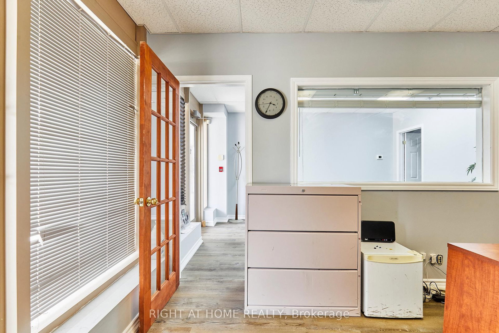 108 Corporate Drive, Unit 15 - Photo 11