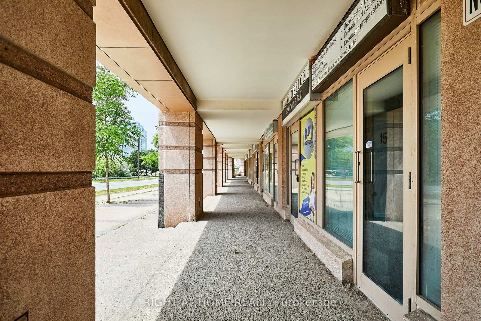 108 Corporate Drive, Unit 15 - Photo 8