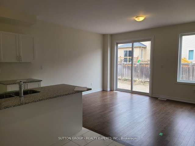 130 Ice Palace Crescent