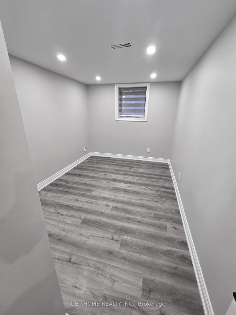 Bsmt - 99 Maskell Cres, Whitby, L1P 0J7 | Image 2