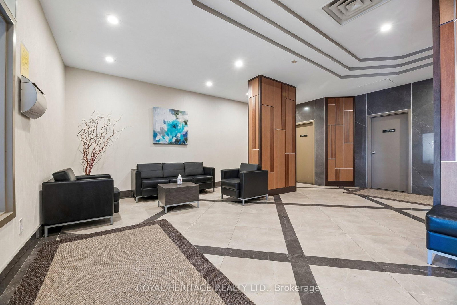 711 Rossland Road E, Unit 1209 - Photo 5